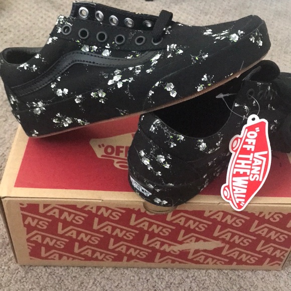 Vans Shoes - Vans shoes